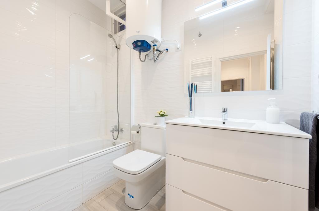 Plaza Mayor Apartment Мадрид Екстериор снимка