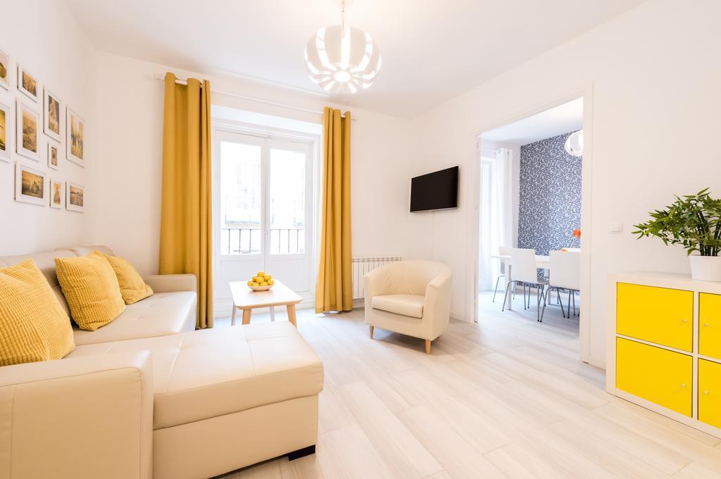 Plaza Mayor Apartment Мадрид Екстериор снимка